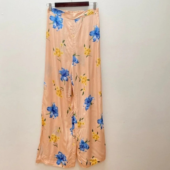 Vintage Style - High Waisted Wide Leg Trousers - Picture 2 of 3